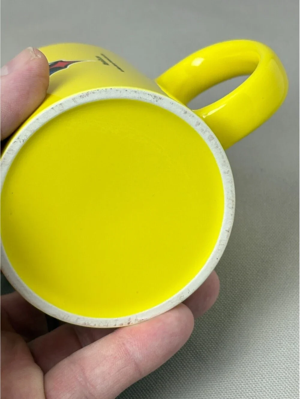 N/A vibrant yellow